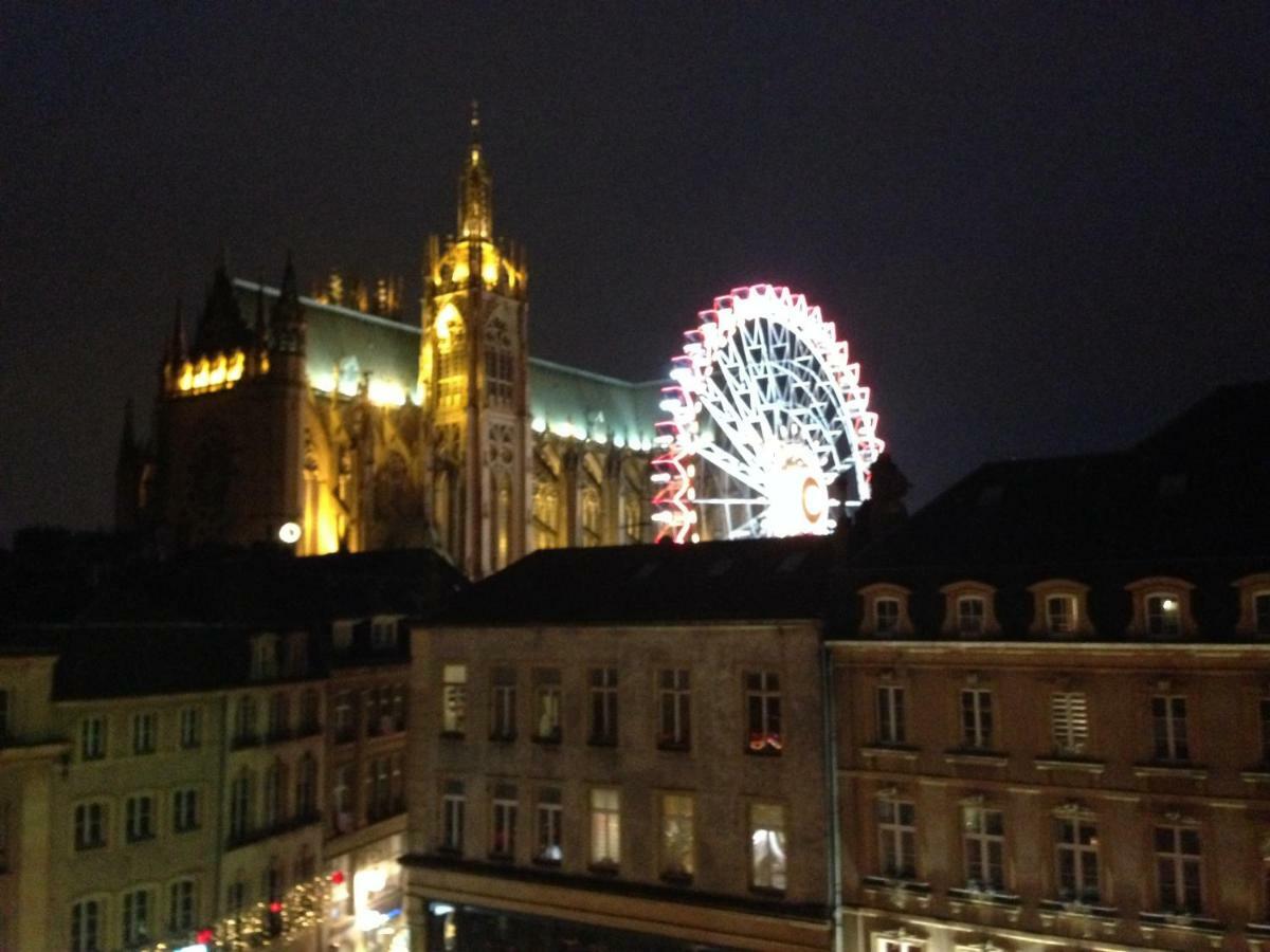 Grand Appartement Vue Cathedrale Metz Exterior foto